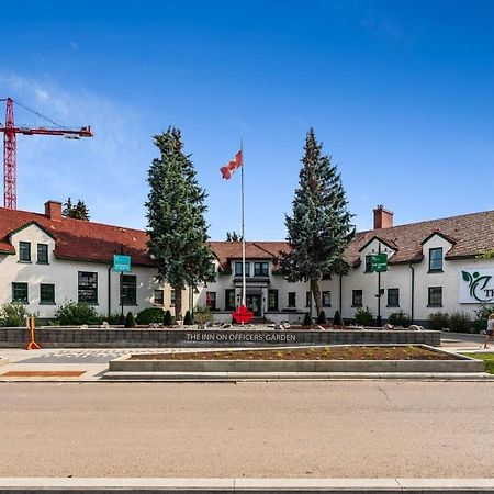 The Inn On Officers' Garden Calgary Bagian luar foto
